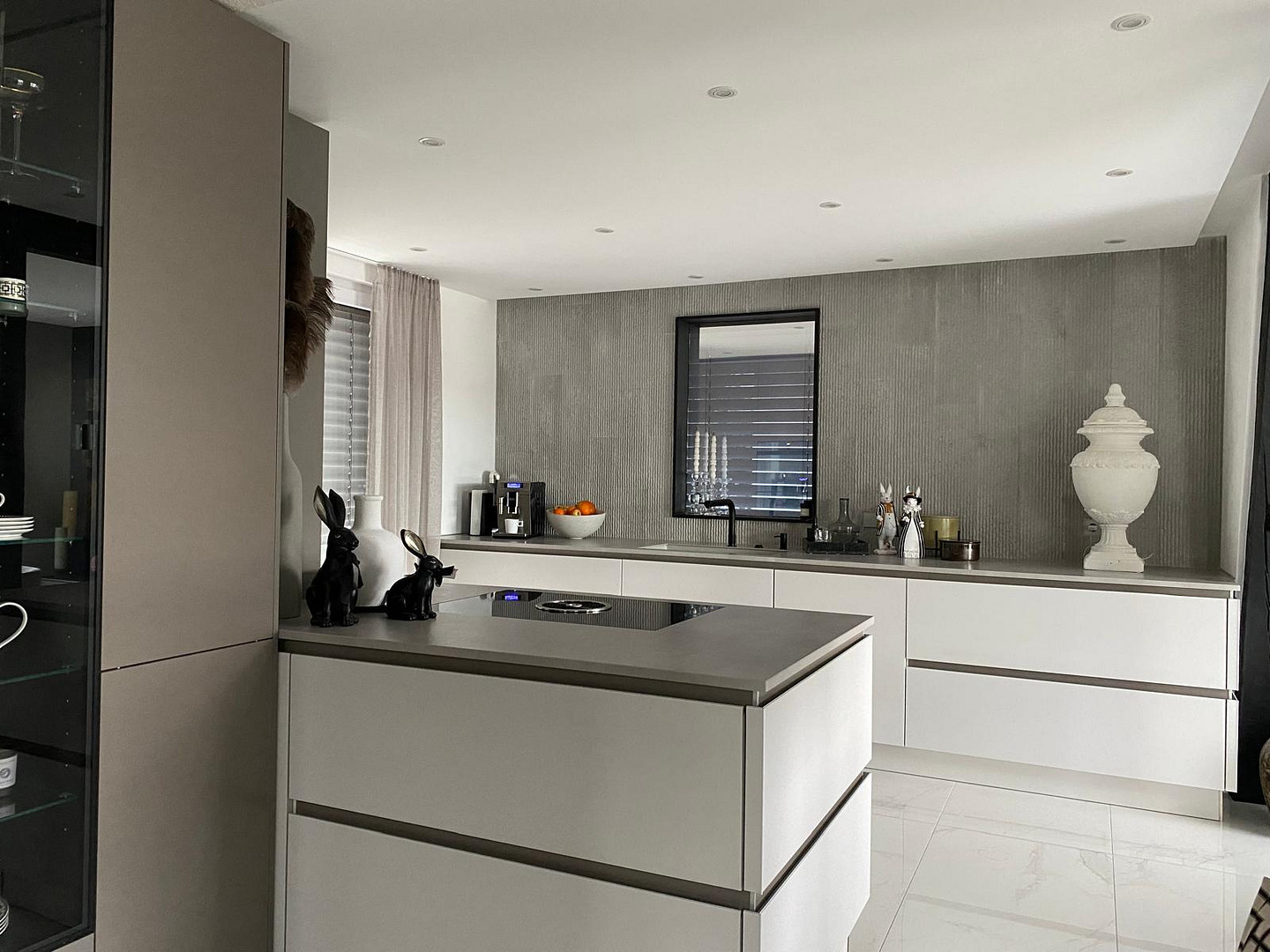 Design trifft Gemütlichkeit: Kernsaniertes Juwel mit Terrasse, High-End-Ausstattung, PV & Klima – Kreuzhaldenstraße 47, 70329 Stuttgart(Hedelfingen) – Vorschaubild 7