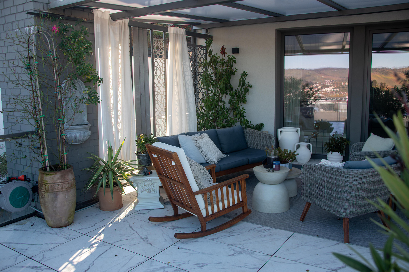 Design trifft Gemütlichkeit: Kernsaniertes Juwel mit Terrasse, High-End-Ausstattung, PV & Klima – Kreuzhaldenstraße 47, 70329 Stuttgart(Hedelfingen) – Vorschaubild 10