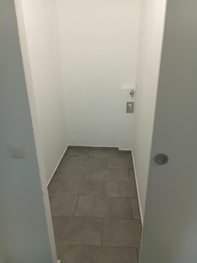 Toller Balkonblick über den Main und Frankfurt  Komplettsanierung – 60528 Frankfurt(Niederrad) – Vorschaubild 6