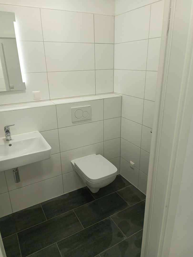 Toller Balkonblick über den Main und Frankfurt  Komplettsanierung – 60528 Frankfurt(Niederrad) – Vorschaubild 4
