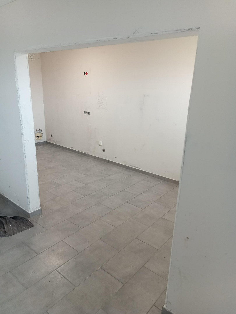 Toller Balkonblick über den Main und Frankfurt  Komplettsanierung – 60528 Frankfurt(Niederrad) – Vorschaubild 8