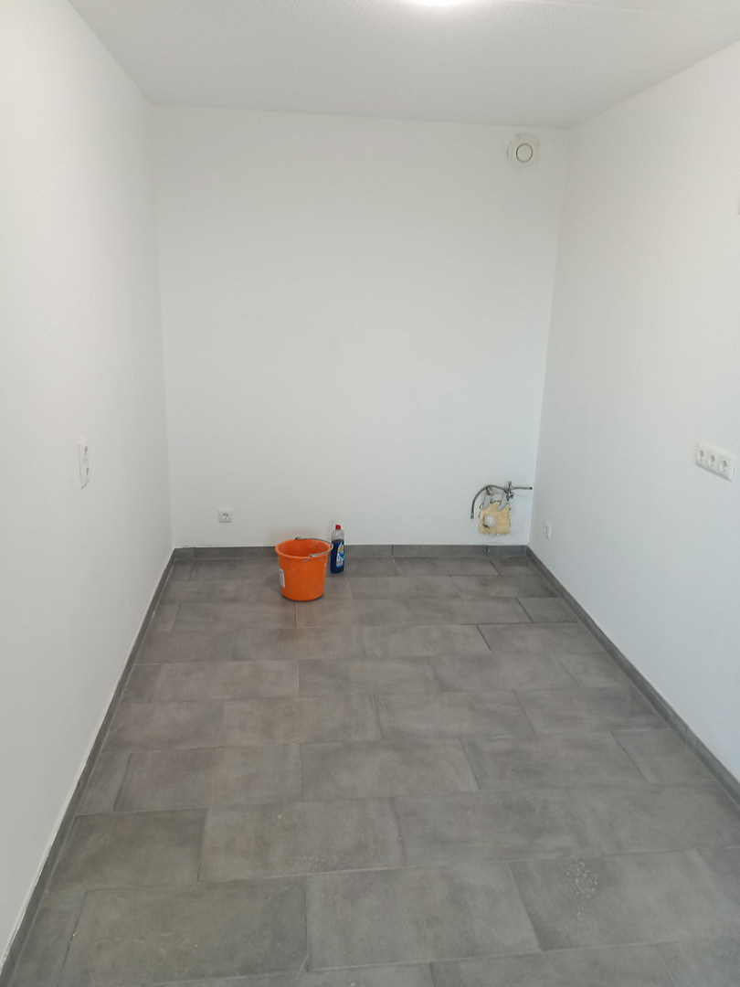 Toller Balkonblick über den Main und Frankfurt  Komplettsanierung – 60528 Frankfurt(Niederrad) – Vorschaubild 15