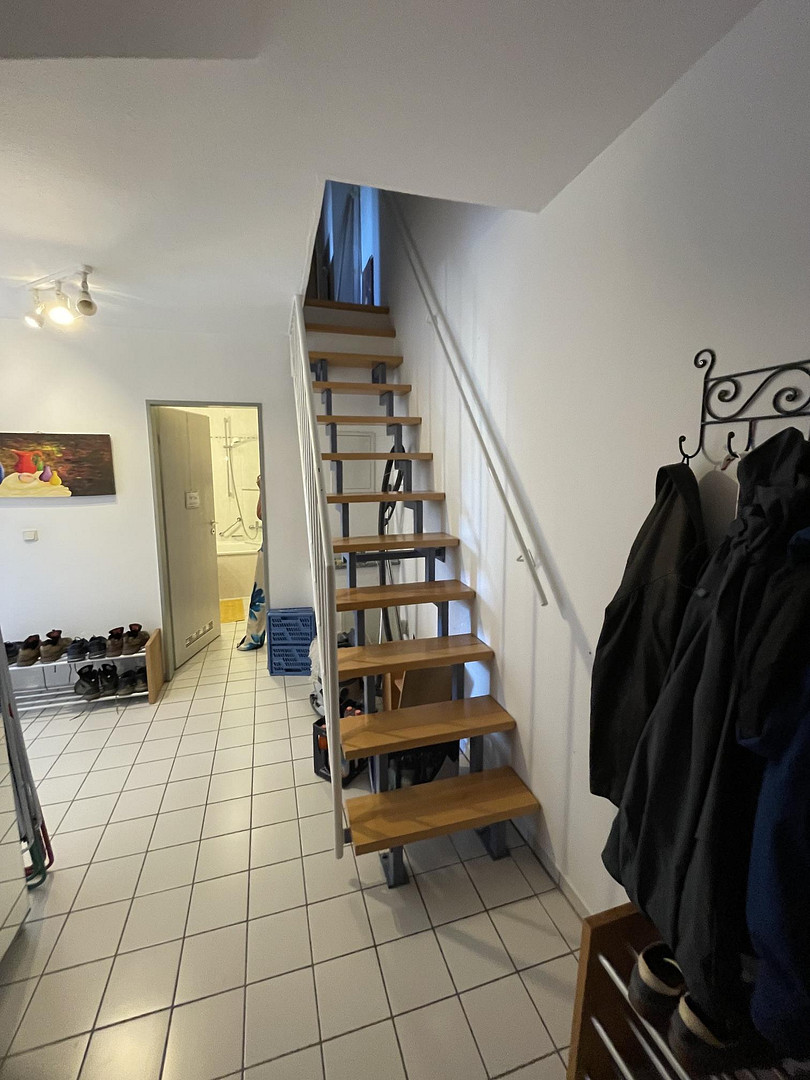 Gemütliche 3 Zimmer-Maisonettenwohnung in Eresing (Nähe Geltendorf, BRB und S-Bahn München) – Hauptstr. 9b, 86922 Eresing – Vorschaubild 2