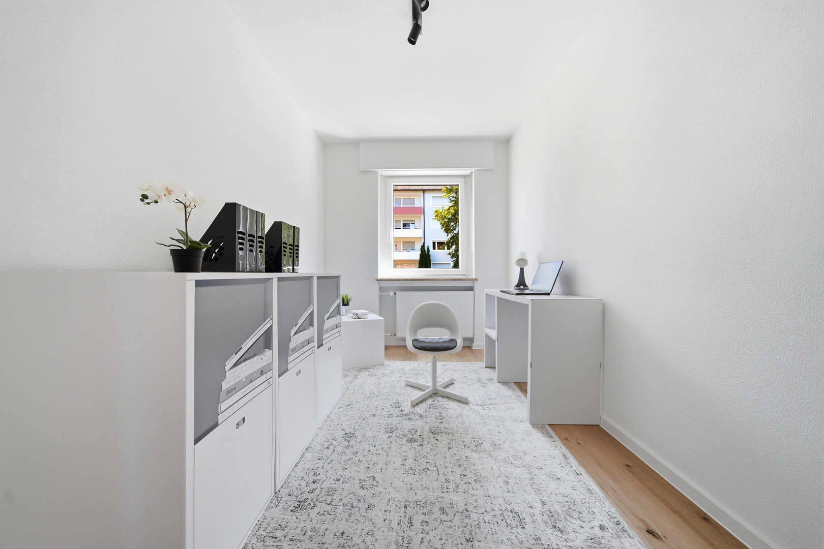 Moderne, sanierte 4 Zimmer Wohnung zum Erstbezug und provisionsfrei – 85055 Ingolstadt – Vorschaubild 4