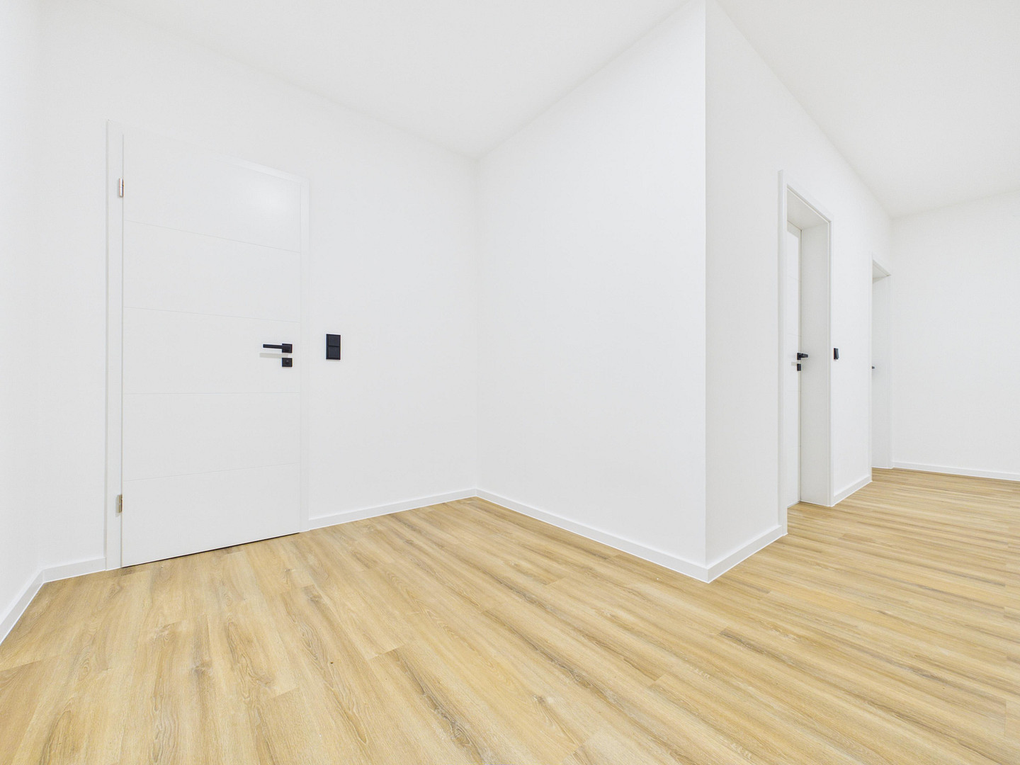 PROVISIONSFREI! Exklusives Wohnen am Burgberg – Humboldtstraße 10b, 91054 Erlangen – Vorschaubild 5