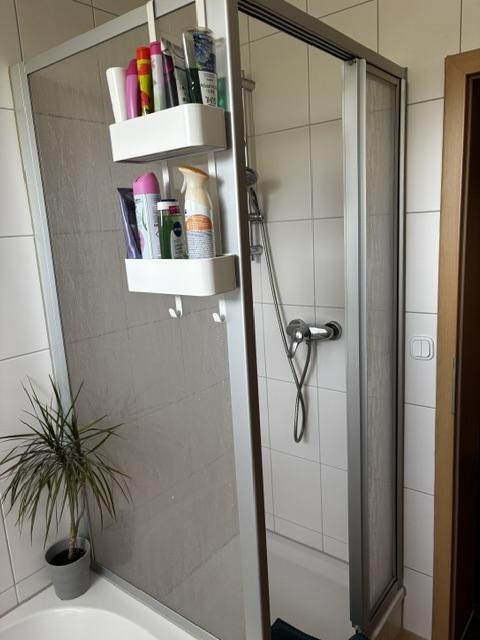 Helle 3-Raum-Wohnung mit großer Wohnküche, Kaminanschluss, Garten & Stellplatz – Clara-Zetkin-Straße 1, 99706 Sondershausen – Vorschaubild 7