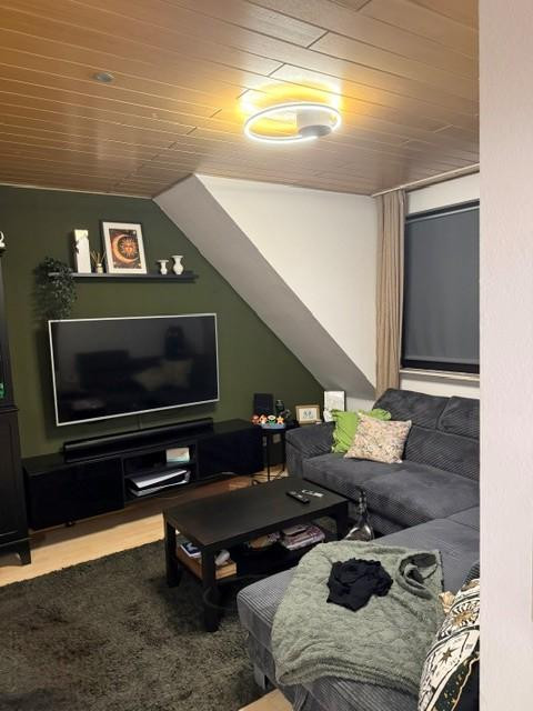 Sehr gepflegte 3 Zimmer-Maisonette-Wohnung in zentraler Wohnlage von Griesheim