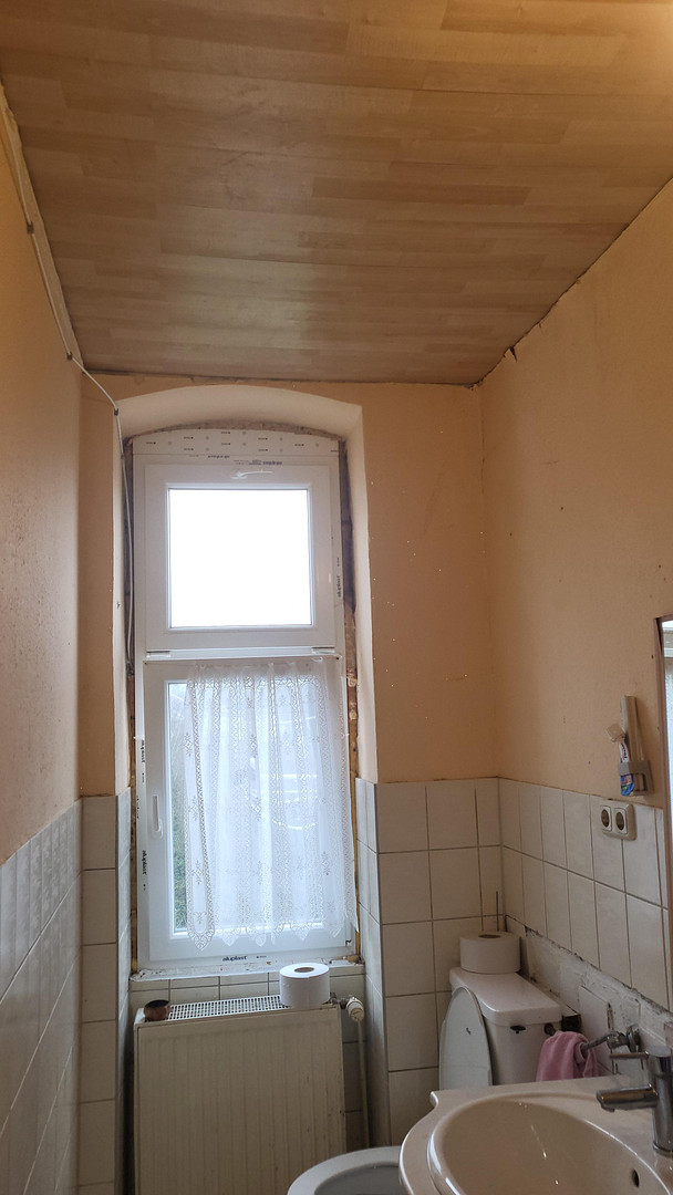4-5 Zimmer Wohnung mit 110m² im 2.OG in Kassel Miete oder Mietkauf €400+NK – Wolfhager Str. 85, 34127 Kassel – Vorschaubild 2