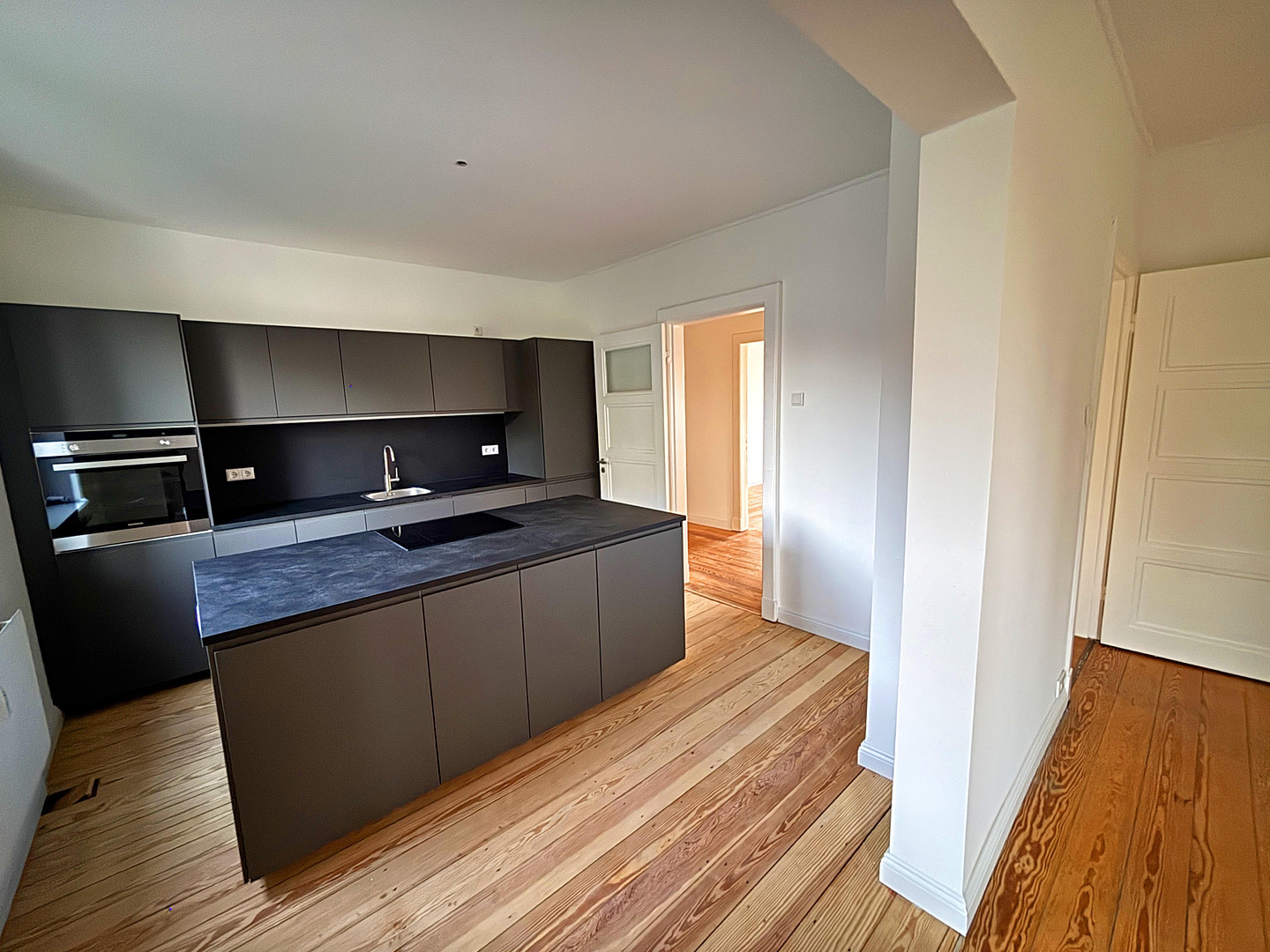 Moderne 4-Zimmer ETW mit Traumküche, Erstbezug nach Sanierung, ohne Courtage – Fuhlsbüttler Str. 230, 22307 Hamburg(Barmbek-Nord) – Vorschaubild 4