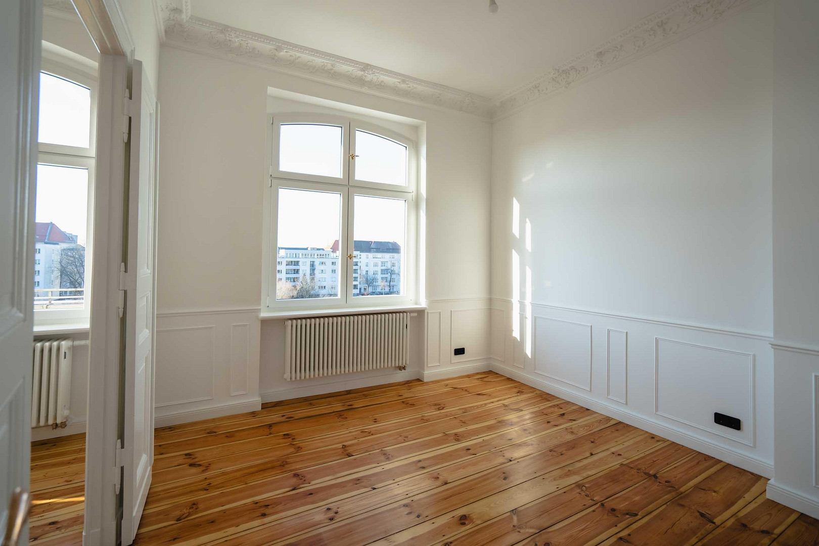 Provisionsfrei: Erstbezug am Volkspark Wilmersdorf, 3-Zi Stuck-Altbau, Balkon, Blicke über die Stadt – Wallenbergstrasse 4, 10713 Berlin(Wilmersdorf) – Vorschaubild 5