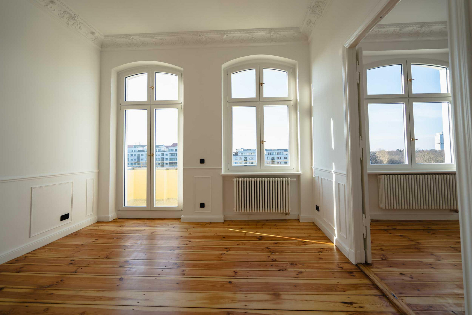Provisionsfrei: Erstbezug am Volkspark Wilmersdorf, 3-Zi Stuck-Altbau, Balkon, Blicke über die Stadt – Wallenbergstrasse 4, 10713 Berlin(Wilmersdorf) – Vorschaubild 9
