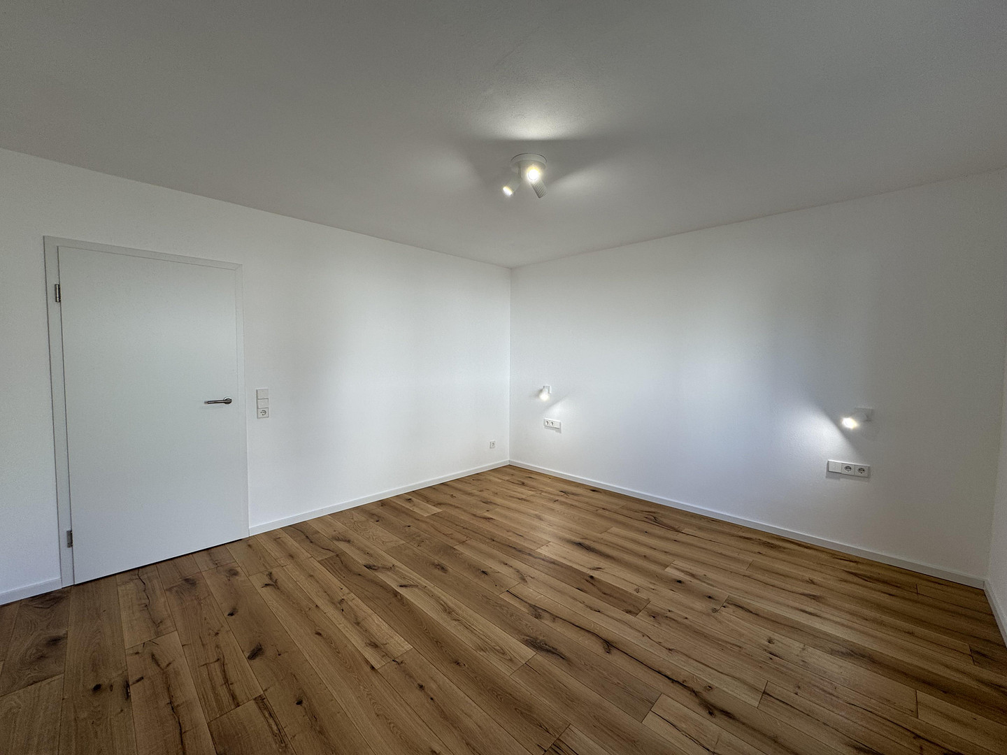 Kernsanierte 3-Zimmer-Wohnung am Bodensee, Balkon, Provisionsfrei – 78343 Gaienhofen-Hemmenhofen(Hemmenhofen) – Vorschaubild 15