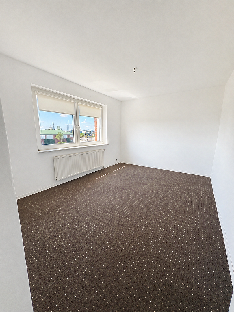 Großzügig geschnittene 3-Zimmer-Wohnung mit Balkon und viel Tageslicht in Bremerhaven-Mitte – Bremerhaven(Mitte-Nord) – Vorschaubild 5