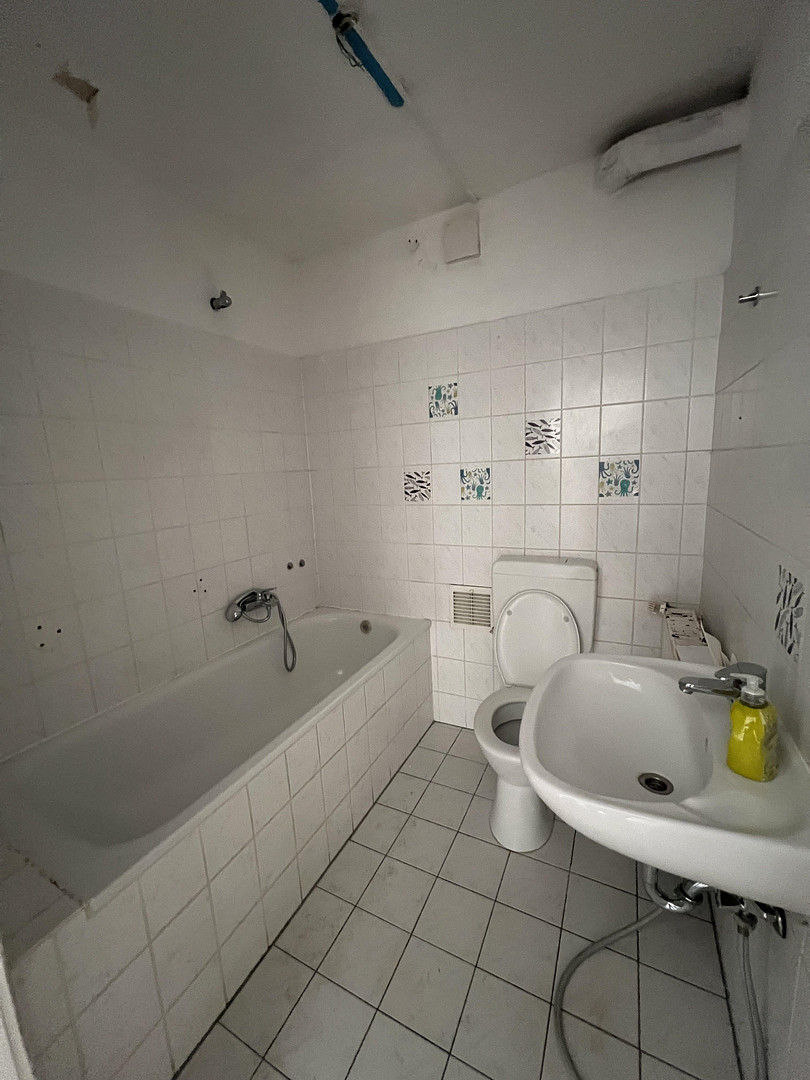 115 m² Wohnkomfort mit XXL-Terrasse in Duisburg Rheinhausen – Hochemmericher Str. 52, 47226 Duisburg(Hochemmerich) – Vorschaubild 6