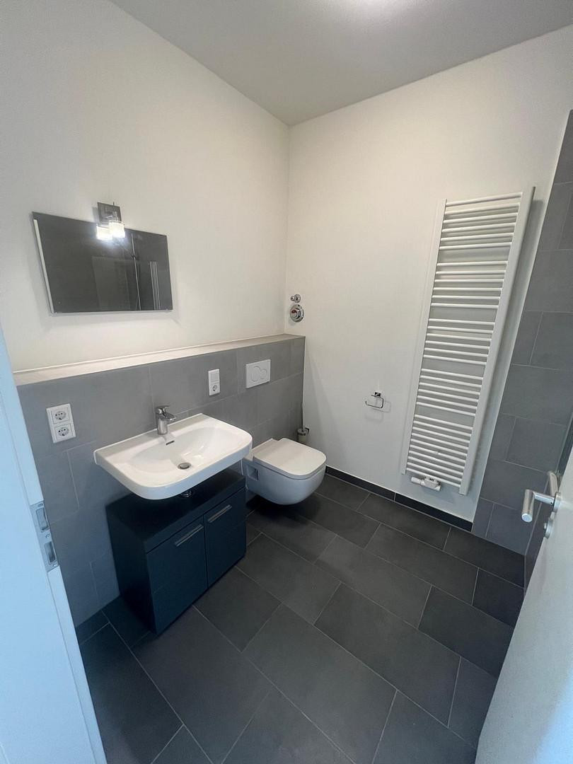 Exklusive neuwertige 3-Zimmer-Wohnung mit schönem Balkon von PRIVAT! – Torfstecherweg 54, 21147 Hamburg(Neugraben-Fischbek) – Vorschaubild 9