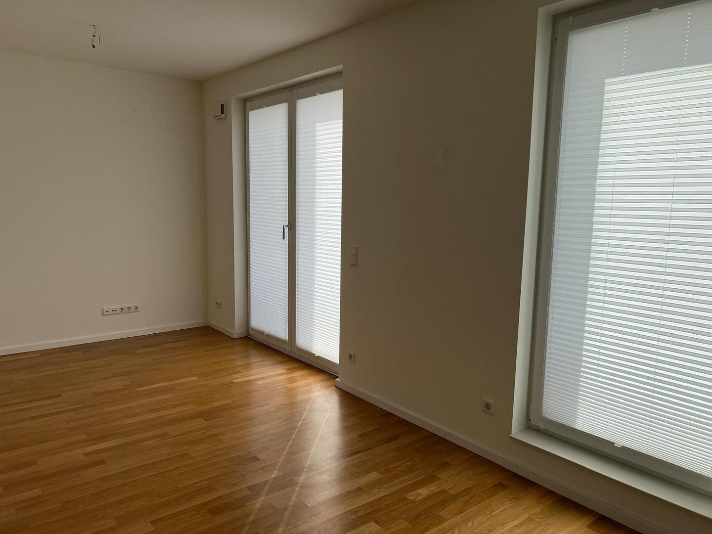 Exklusive neuwertige 3-Zimmer-Wohnung mit schönem Balkon von PRIVAT! – Torfstecherweg 54, 21147 Hamburg(Neugraben-Fischbek) – Vorschaubild 4