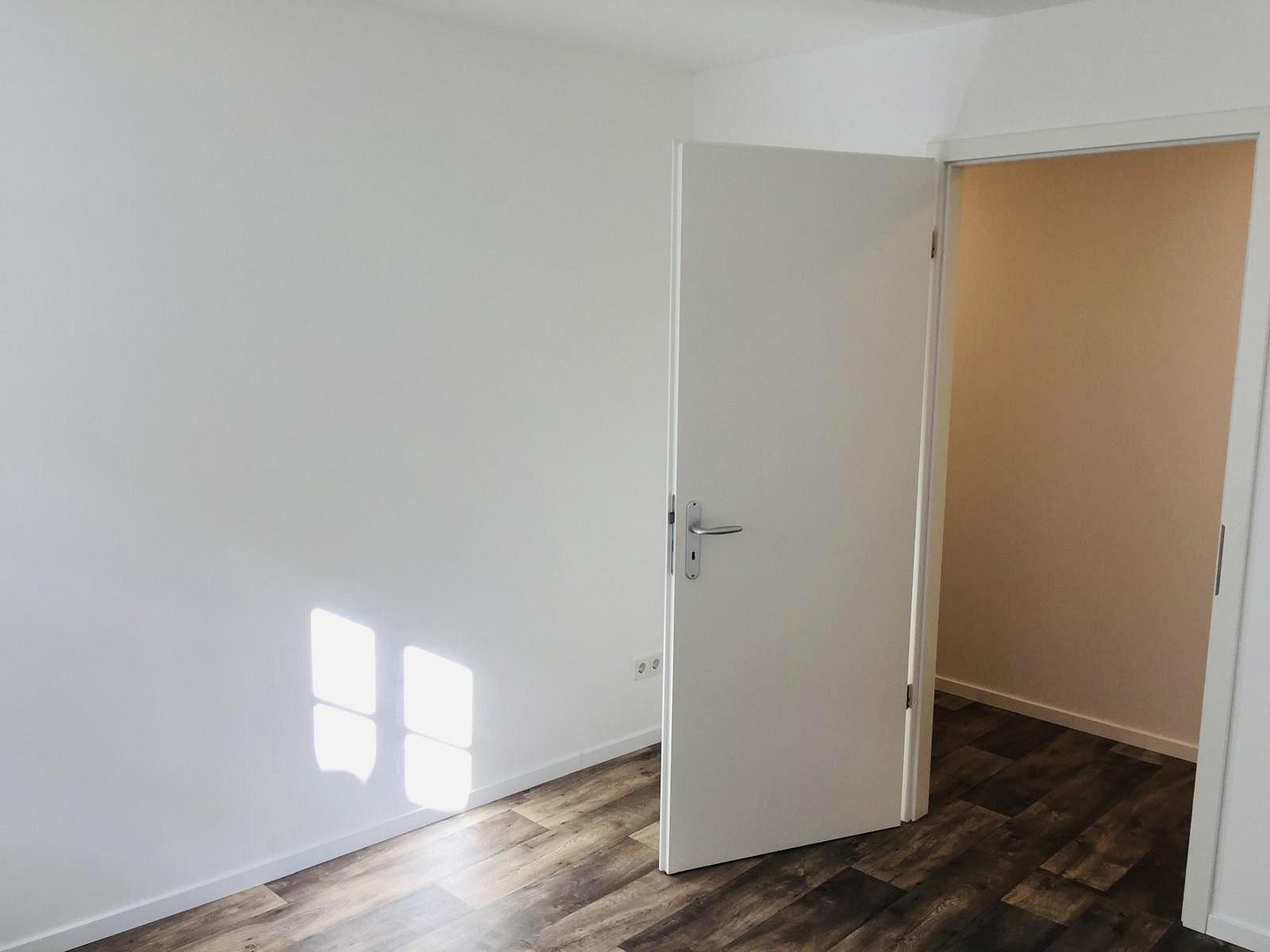4-Raum Wohnung mit Geschichte- stilvoll leben im frisch sanierten Fachwerkhaus – Tanzberg 1, 98617 Meiningen – Vorschaubild 10