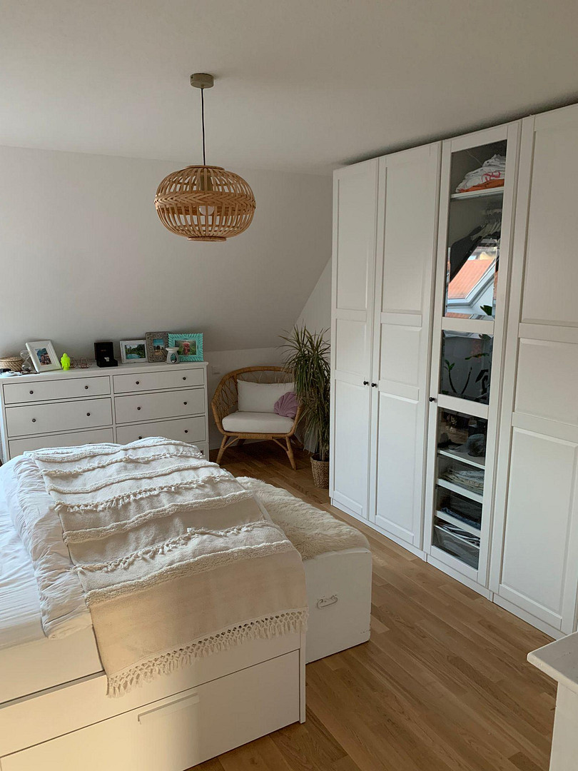 Moderne 4-Zi.-Maisonette mit Wärmepumpe, Einbauküche & Aufzug in Metzingen-Mitte – 72555 Metzingen – Vorschaubild 14