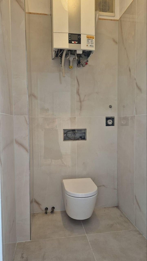 Bremen-Schwachhausen | Exklusive 4-Zimmer-Altbauwohnung, 105 m², 2 Balkone, provisionsfrei – Albersstraße 10, 28209 Bremen(Schwachhausen) – Vorschaubild 8