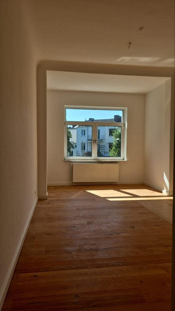 Bremen-Schwachhausen | Exklusive 4-Zimmer-Altbauwohnung, 105 m², 2 Balkone, provisionsfrei – Albersstraße 10, 28209 Bremen(Schwachhausen) – Vorschaubild 12