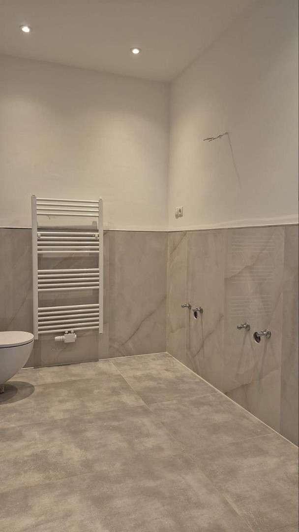 Bremen-Schwachhausen | Exklusive 4-Zimmer-Altbauwohnung, 105 m², 2 Balkone, provisionsfrei – Albersstraße 10, 28209 Bremen(Schwachhausen) – Vorschaubild 15