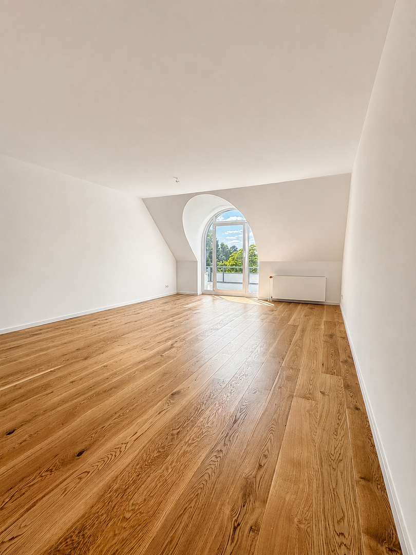 Stilvoll saniertes Dachgeschoss mit Rundbogen-Gauben und Balkon in Kirchrode – 30559 Hannover(Kirchrode) – Vorschaubild 2