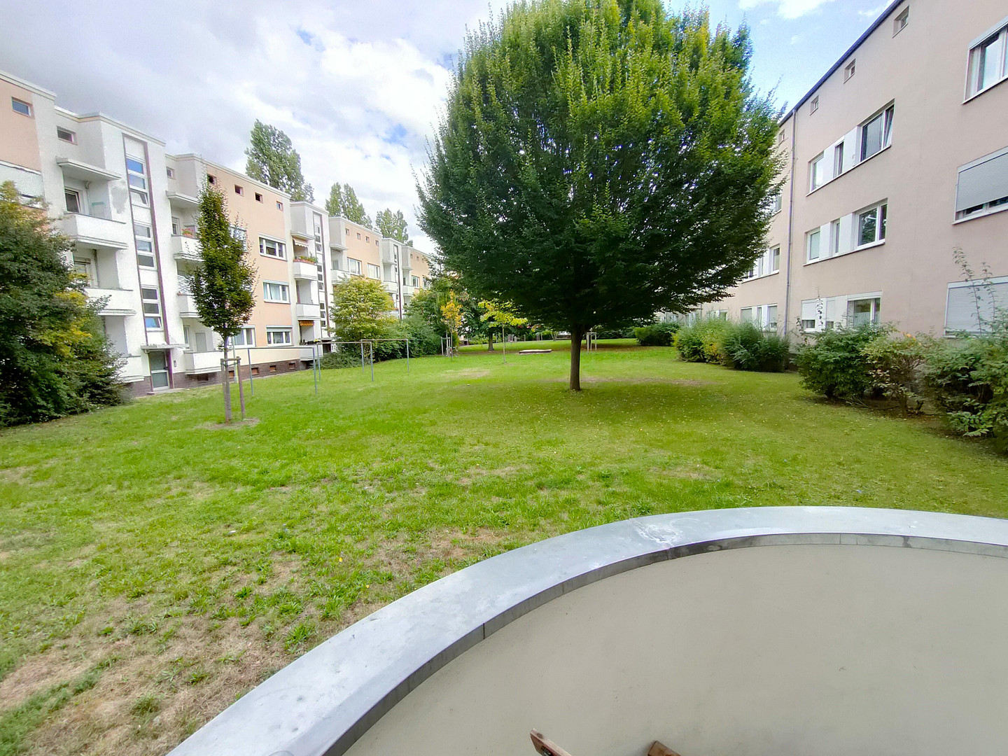 2-Zimmerwohnung mit Balkon in Frankfurt - Eschersheim | zur Miete – Hinter den Ulmen 24, 60433 Frankfurt am main(Eschersheim) – Vorschaubild 3