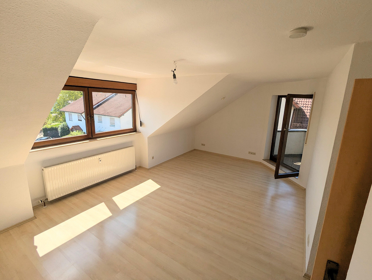 Helle 3-Zi.-Wohnung + West-Balkon & TG-Stellplatz – Am Bähnle 2, 74177 Bad Friedrichshall(Waldau) – Vorschaubild 7