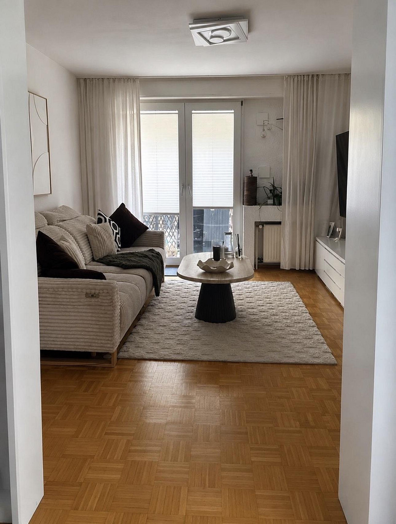 Außergewöhnliche 2,5-Zimmer-Wohnung nahe Uniklinikum – mit Einbauküche, Balkon & Sonnenterrasse – keplerstraße, 45147 Essen(Holsterhausen) – Vorschaubild 3