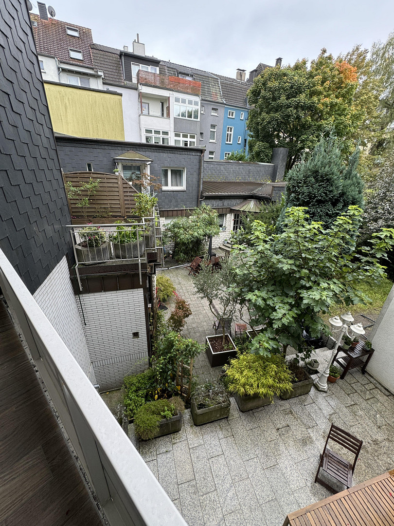 Außergewöhnliche 2,5-Zimmer-Wohnung nahe Uniklinikum – mit Einbauküche, Balkon & Sonnenterrasse – keplerstraße, 45147 Essen(Holsterhausen) – Vorschaubild 2