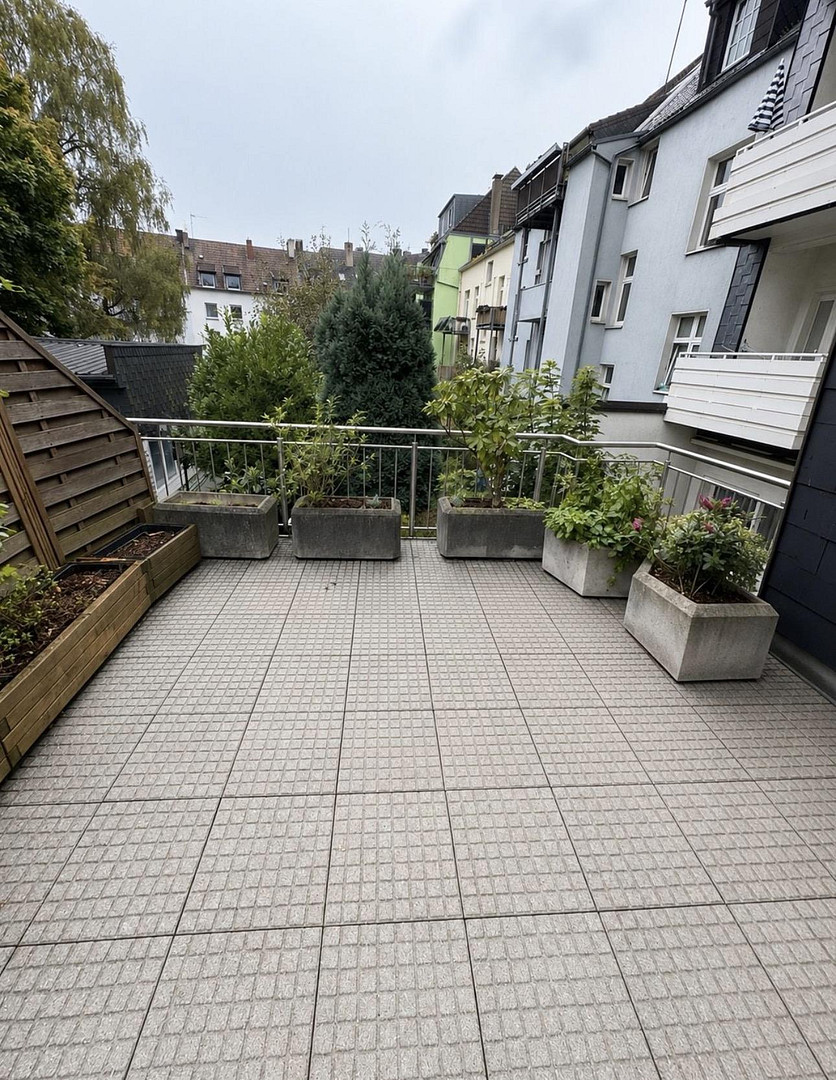 Außergewöhnliche 2,5-Zimmer-Wohnung nahe Uniklinikum – mit Einbauküche, Balkon & Sonnenterrasse – keplerstraße, 45147 Essen(Holsterhausen) – Vorschaubild 9