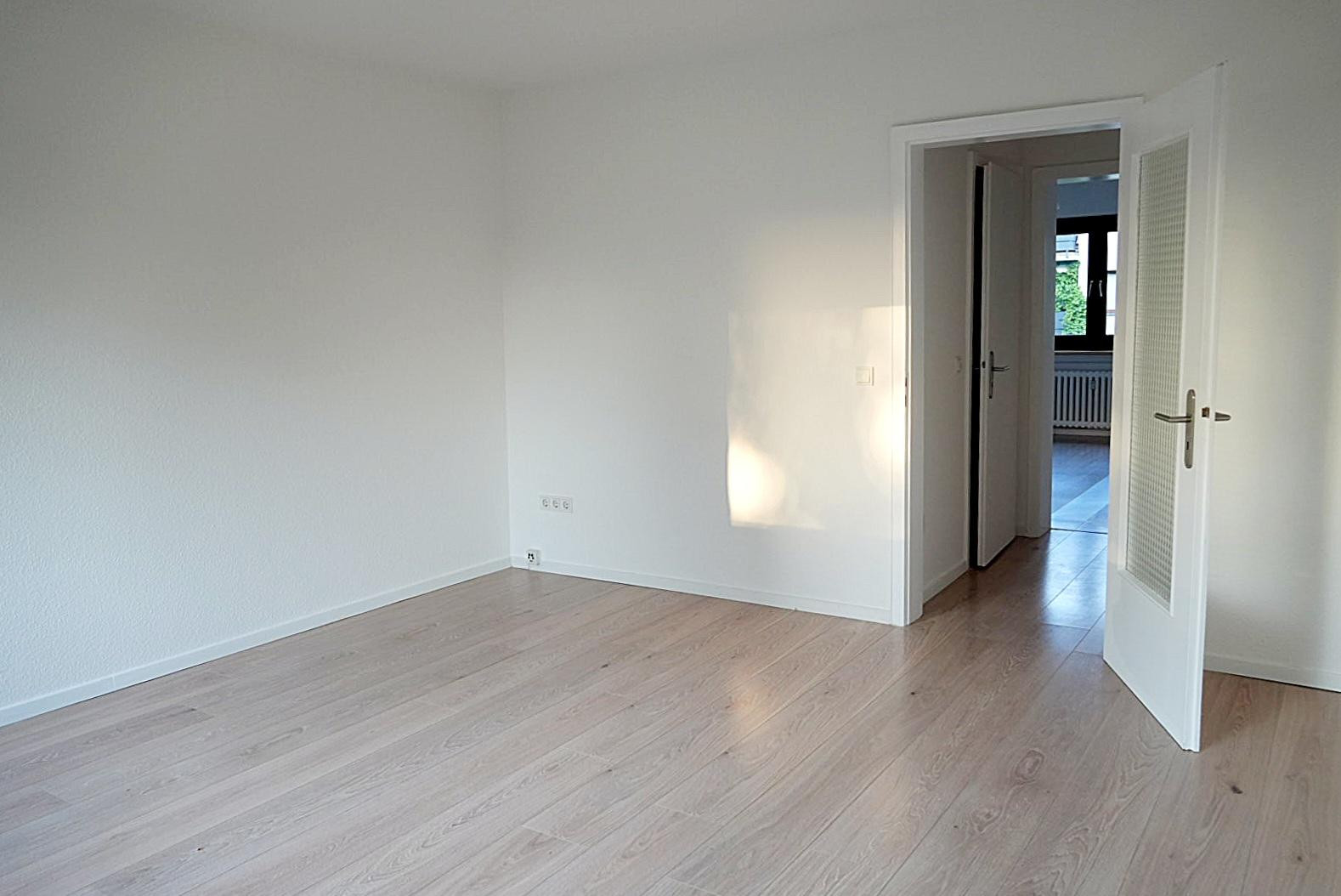 Wohnen im Grünen - Ihr Zuhause mit Balkon und 3 Zimmern – 50997 Köln(Rondorf) – Vorschaubild 4