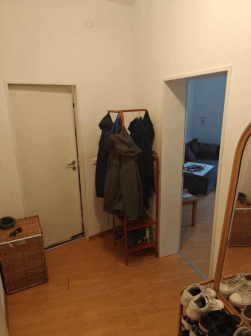 Sonnige, ruhige 2-Zimmer-Altbauwohnung zentral in Kiel – 24114 Kiel(Südfriedhof) – Vorschaubild 5