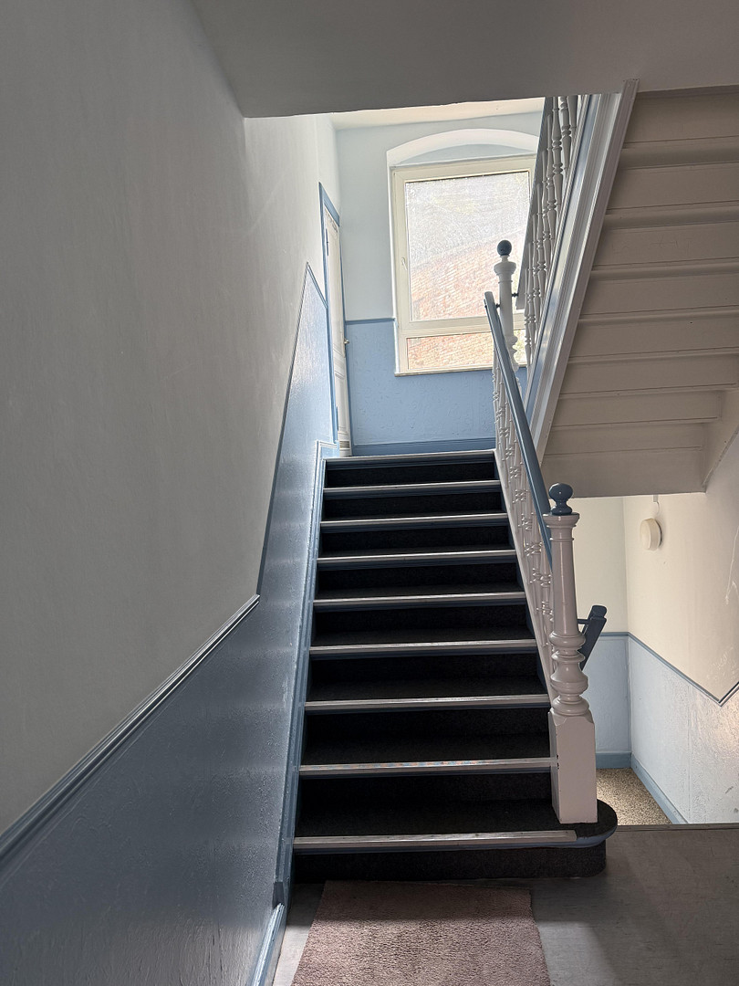 Sonnige, ruhige 2-Zimmer-Altbauwohnung zentral in Kiel – 24114 Kiel(Südfriedhof) – Vorschaubild 3