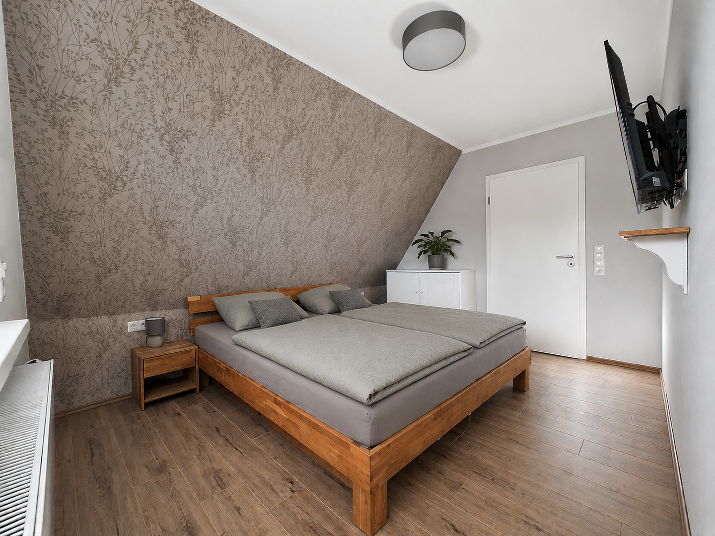 Modernisierte Doppelhaushälfte mit Sonnenterrasse – provisionsfrei – Teutoburger-Wald-Str. 3, 28307 Bremen(Hemelingen) – Vorschaubild 12