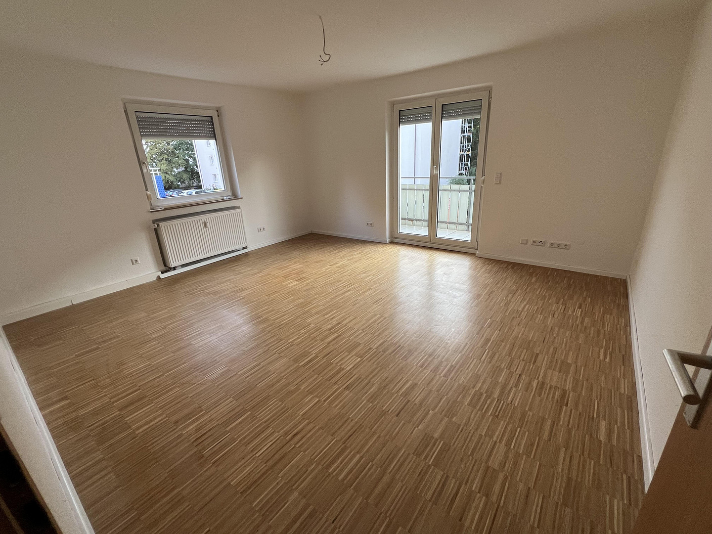 Frisch renovierte 4-Zi-Wohnung in Kornwestheim – 70806 Kornwestheim – Vorschaubild 3