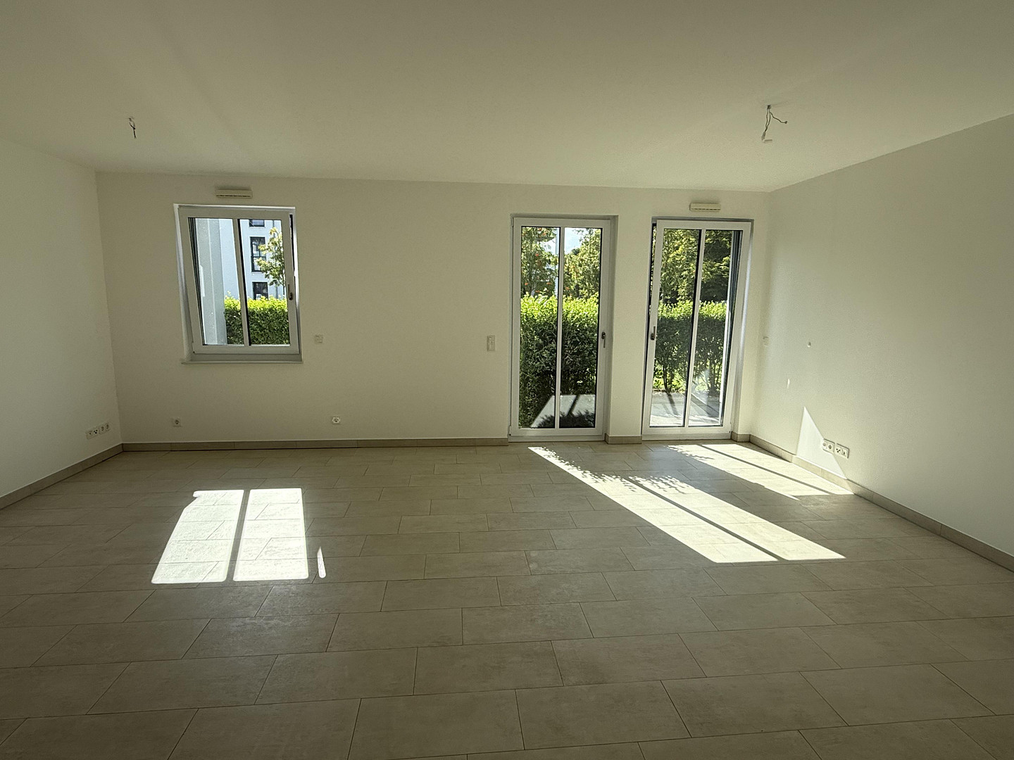 Nur 100 m vom Meer entfernt - Stilvolle 3 ZKB Wohnung mit Marken EBK u. TG Stellplatz – Parkstrasse 46a, 18119 Rostock Warnemünde(Warnemünde) – Vorschaubild 24