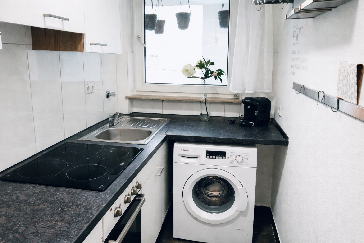 Provisionsfrei: Möbliertes Apartment mit Loggia im Heusteigviertel – Immenhofer Straße 1, 70180 Stuttgart(Süd) – Vorschaubild 8
