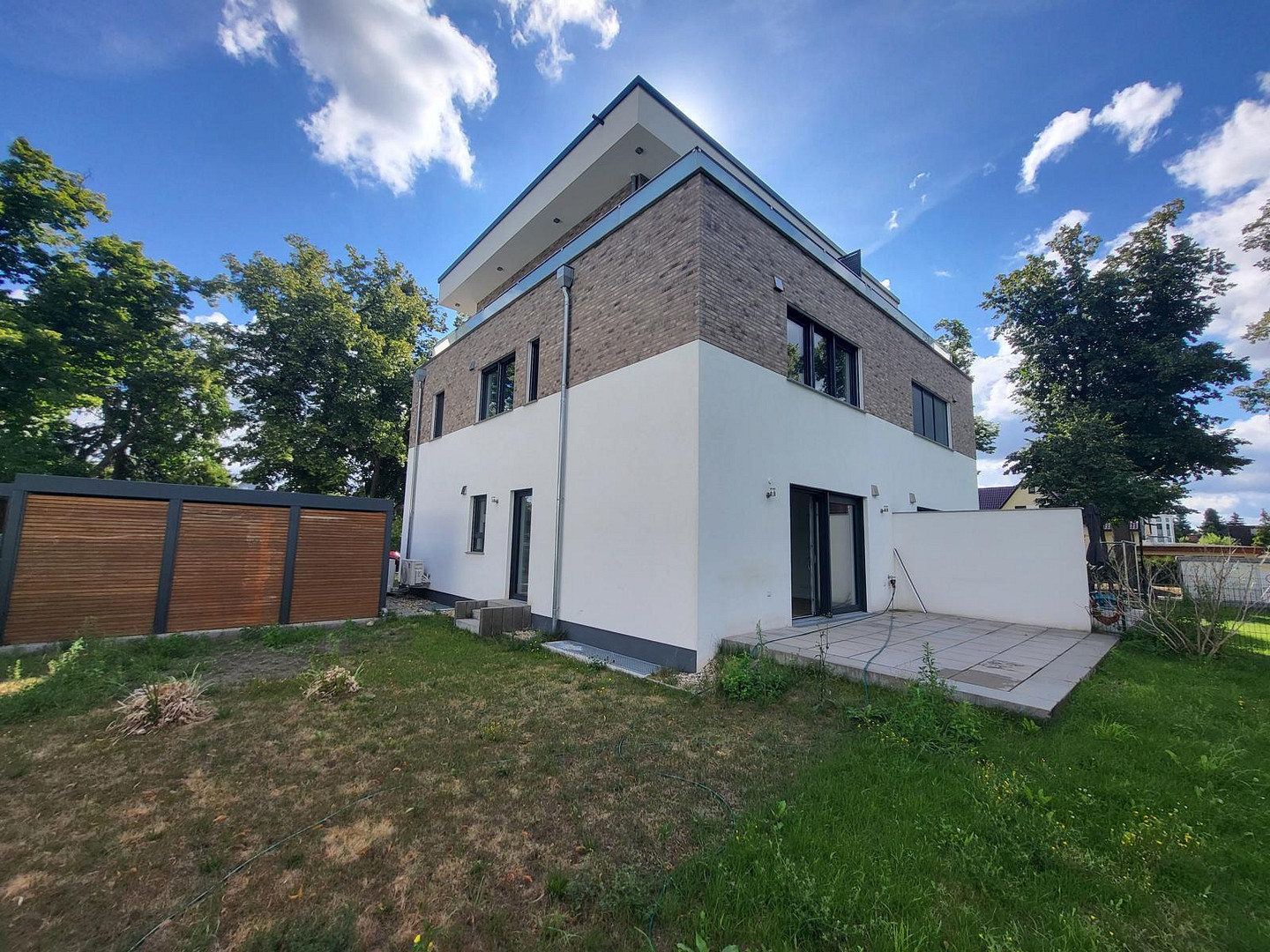 Citylage Falkensee - Doppelhaushälfte mit Dachterrasse für Selbstnutzer oder Anleger – Kochstraße 40a, 14612 Falkensee – Vorschaubild 4