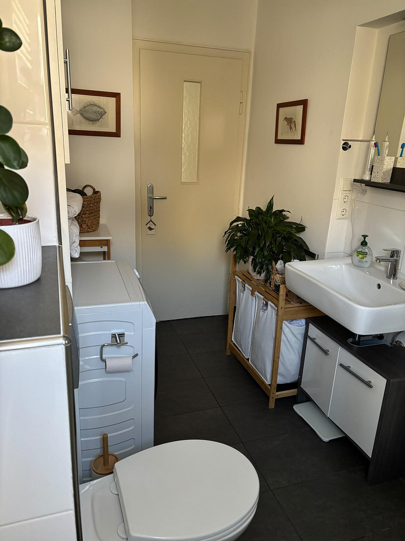 1A Lage- freie Wohnung mit EBK im Vorderen Westen m. Balkon + Garten / 3 ZKB Herkulesstr - Privat – Herkulesstraße, 34119 Kassel – Vorschaubild 10
