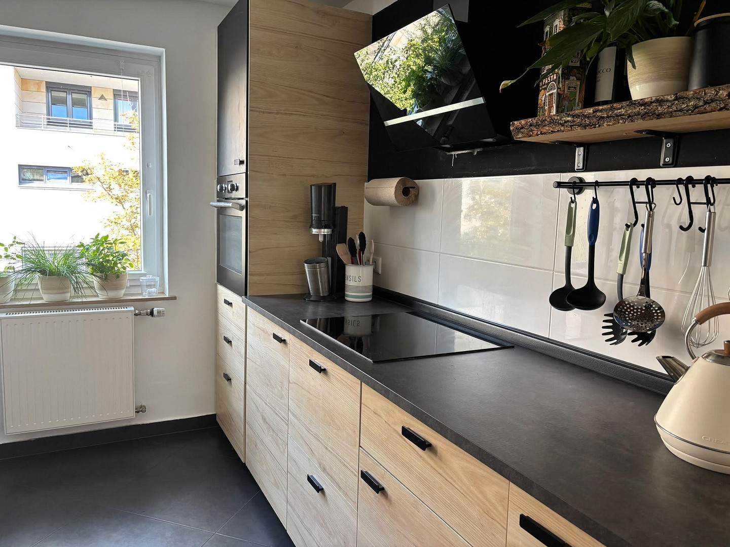 1A Lage- freie Wohnung mit EBK im Vorderen Westen m. Balkon + Garten / 3 ZKB Herkulesstr - Privat – Herkulesstraße, 34119 Kassel – Vorschaubild 7
