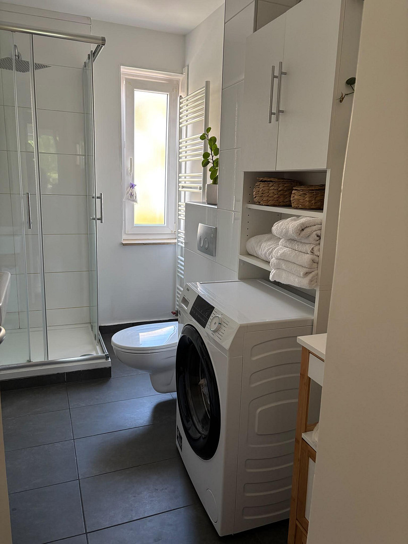 1A Lage- freie Wohnung mit EBK im Vorderen Westen m. Balkon + Garten / 3 ZKB Herkulesstr - Privat – Herkulesstraße, 34119 Kassel – Vorschaubild 9