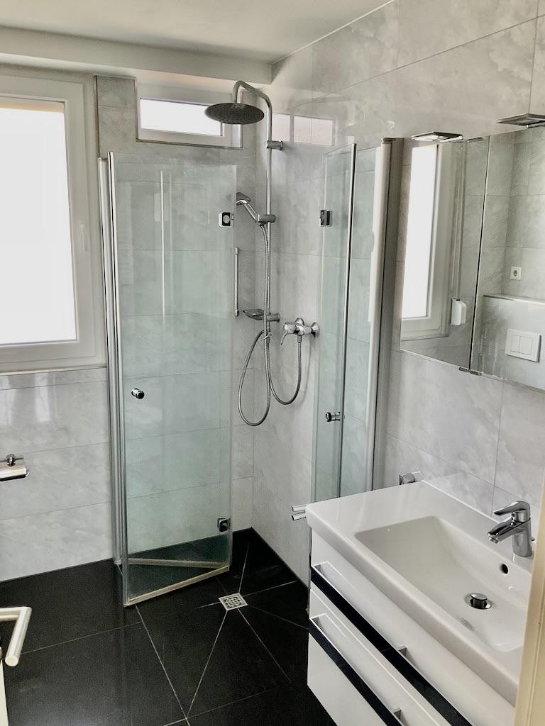 Gemütliche Dachgeschosswohnung in Ko-Metternich, provisionsfrei, mit Balkon und Garage – Weidtman Straße 22, 56072 Koblenz – Vorschaubild 15