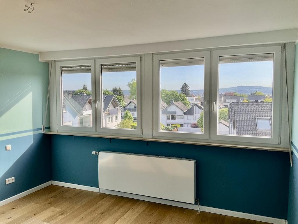 Gemütliche Dachgeschosswohnung in Ko-Metternich, provisionsfrei, mit Balkon und Garage – Weidtman Straße 22, 56072 Koblenz – Vorschaubild 8