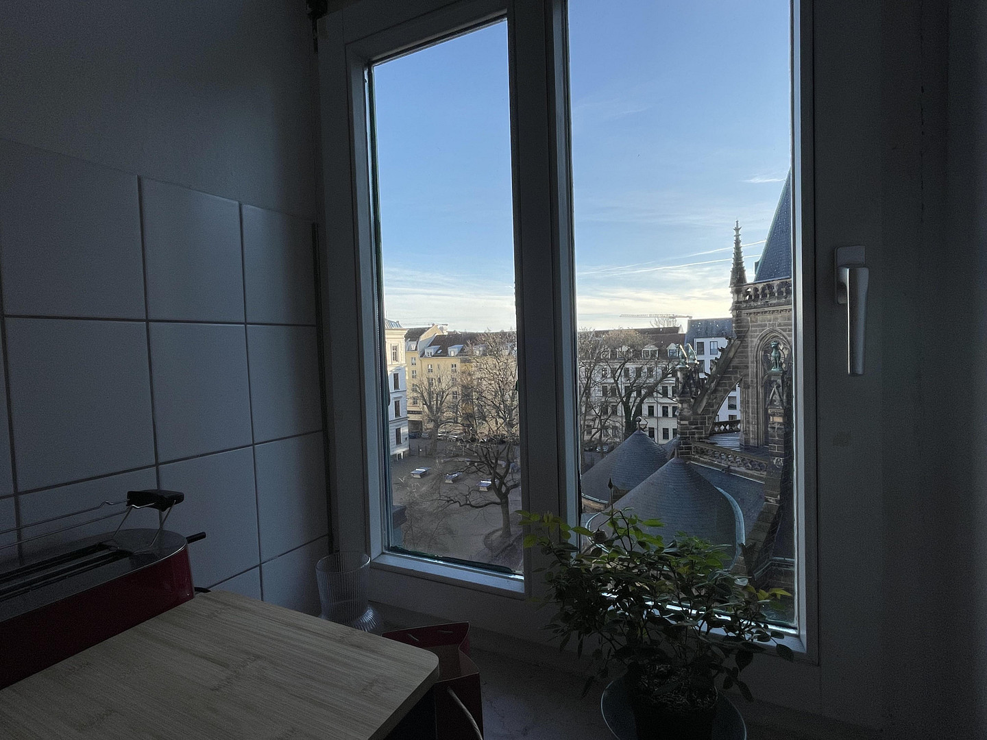 Möblierte Traumwohnung im Herzen von Leipzig mit einzigartigem Blick! – Riemannstrasse 28, 4107 Leipzig(Zentrum) – Vorschaubild 27