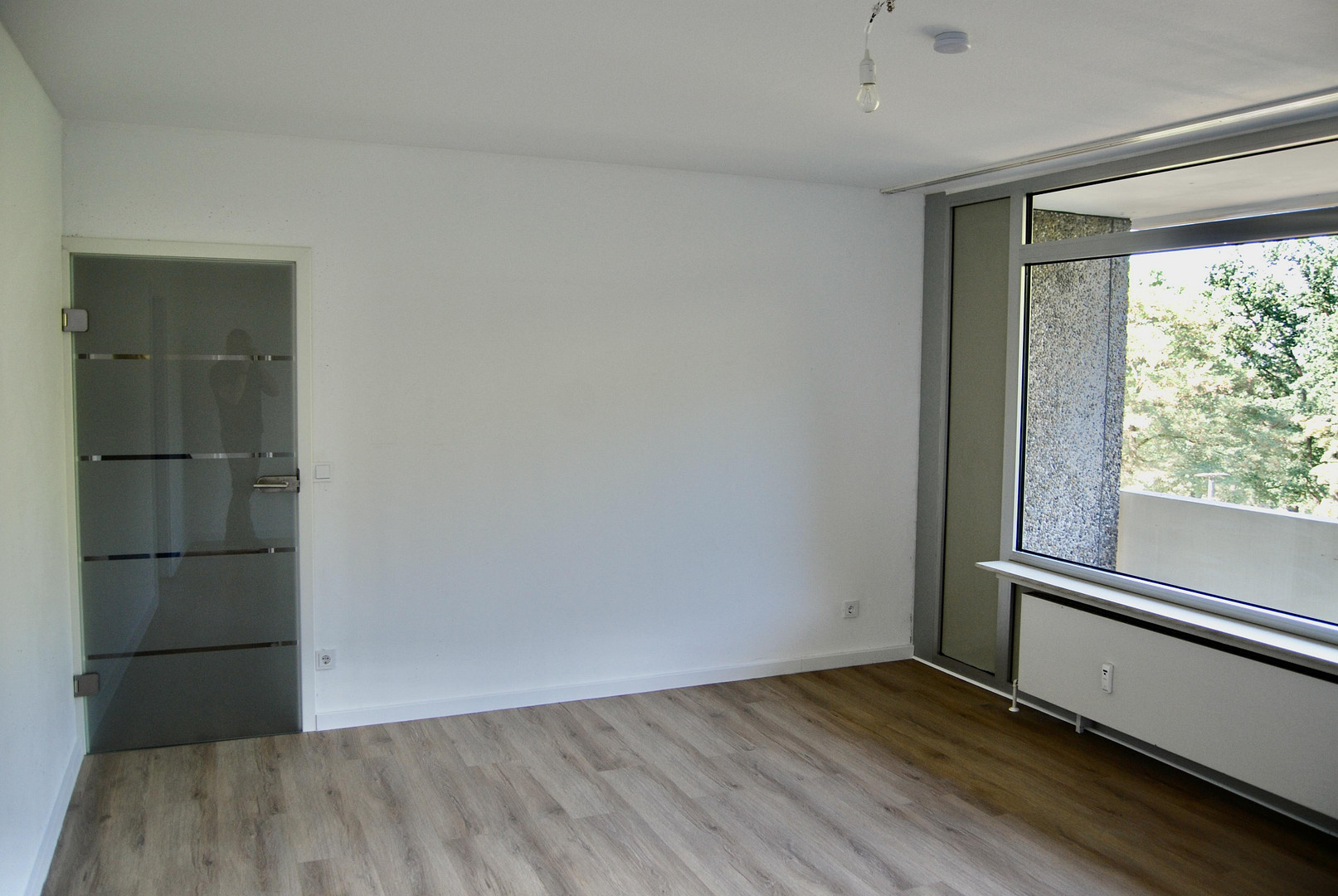 Gemütliche Wohnung (3 ZKBB) im Stadtteil Ko-Karthause inkl. Einbauküche, Balkon und Tiefgarage – Eisenacher Straße 4, 56075 Koblenz – Vorschaubild 6