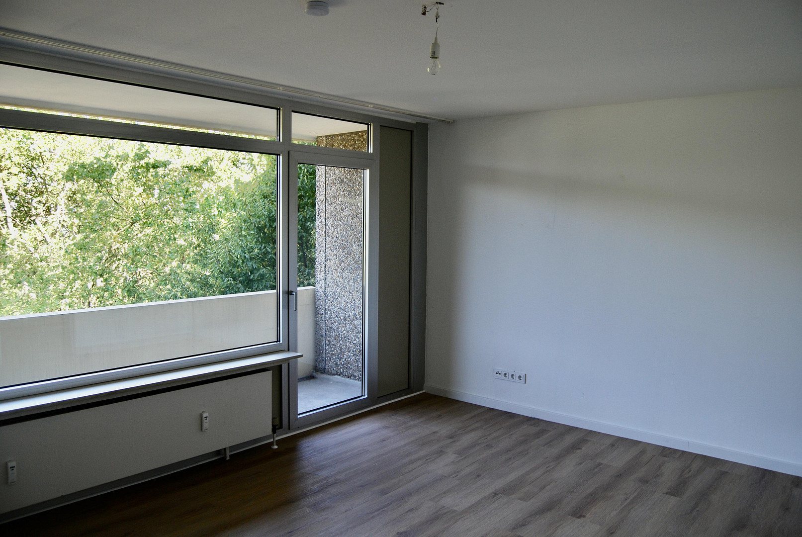 Gemütliche Wohnung (3 ZKBB) im Stadtteil Ko-Karthause inkl. Einbauküche, Balkon und Tiefgarage – Eisenacher Straße 4, 56075 Koblenz – Vorschaubild 5