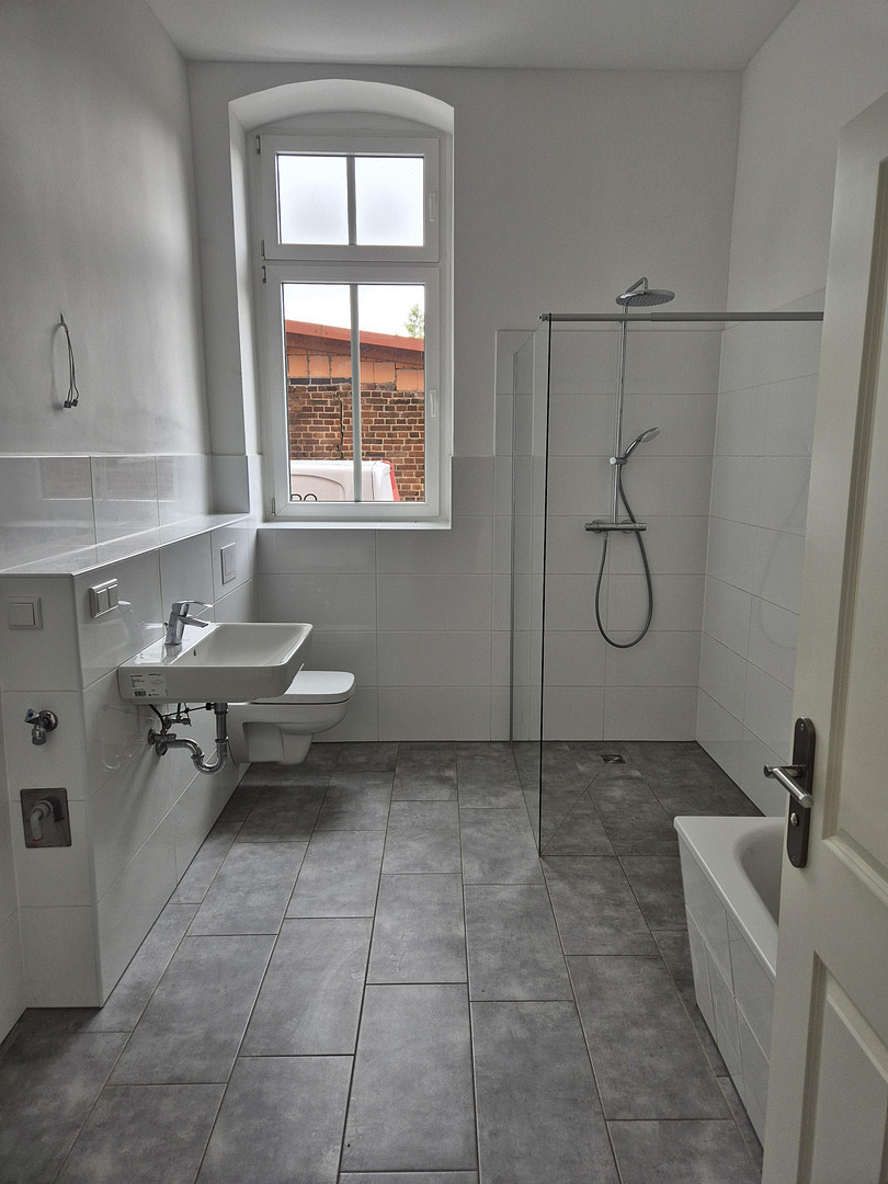 Erstbezug nach Sanierung – Stilvolle 4-Zimmer-Altbauwohnung mit 126 m² – Am Wasserturm 30, 3238 Finsterwalde – Vorschaubild 10