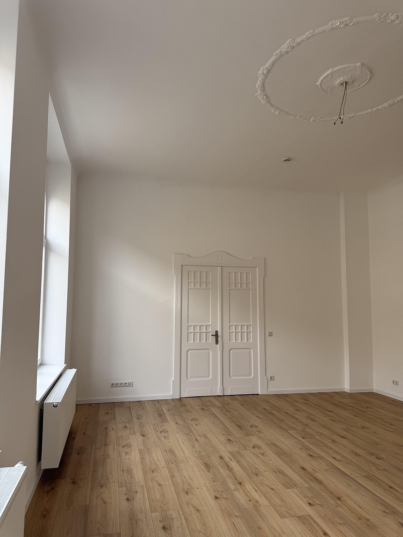 Erstbezug nach Sanierung – Stilvolle 4-Zimmer-Altbauwohnung mit 126 m² – Am Wasserturm 30, 3238 Finsterwalde – Vorschaubild 8