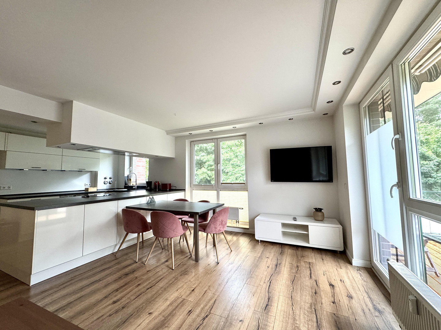 Wohnen am Stadtpark: Moderne 3-Zimmer-Wohnung mit Balkon – Theodor-Storm-Straße, 22844 Norderstedt(Harksheide) – Vorschaubild 8